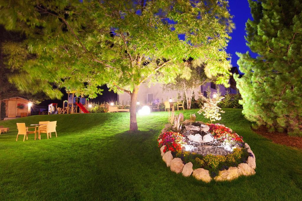 Hotel Villa Eden Corvara In Badia Extérieur photo