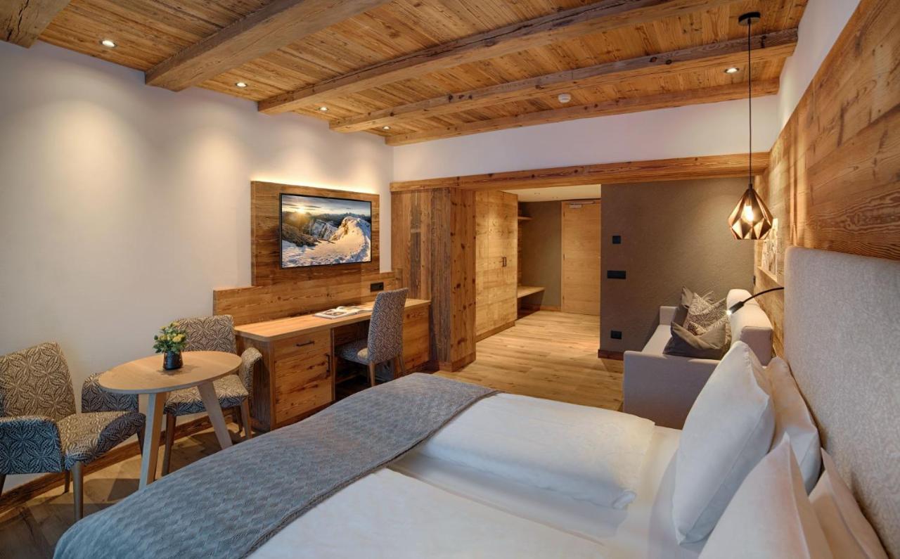 Hotel Villa Eden Corvara In Badia Extérieur photo