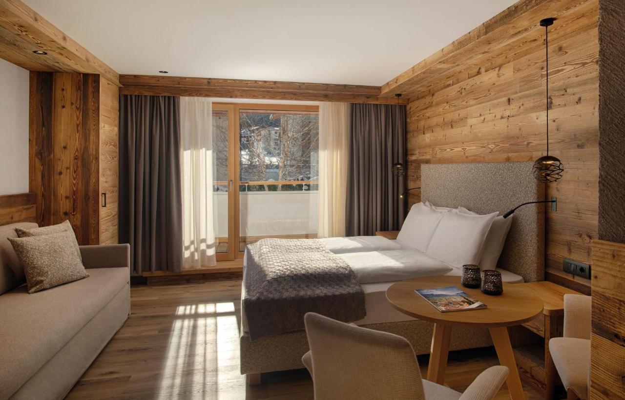 Hotel Villa Eden Corvara In Badia Extérieur photo