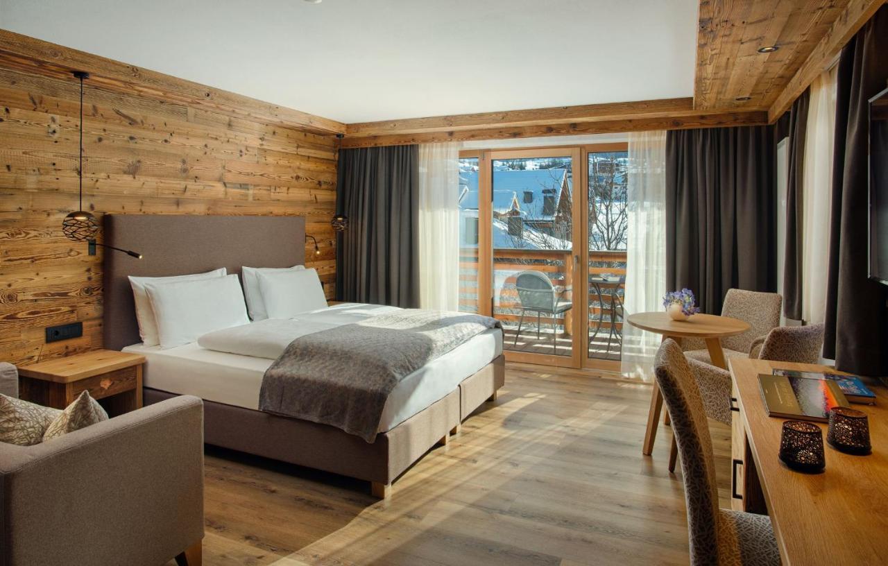 Hotel Villa Eden Corvara In Badia Extérieur photo