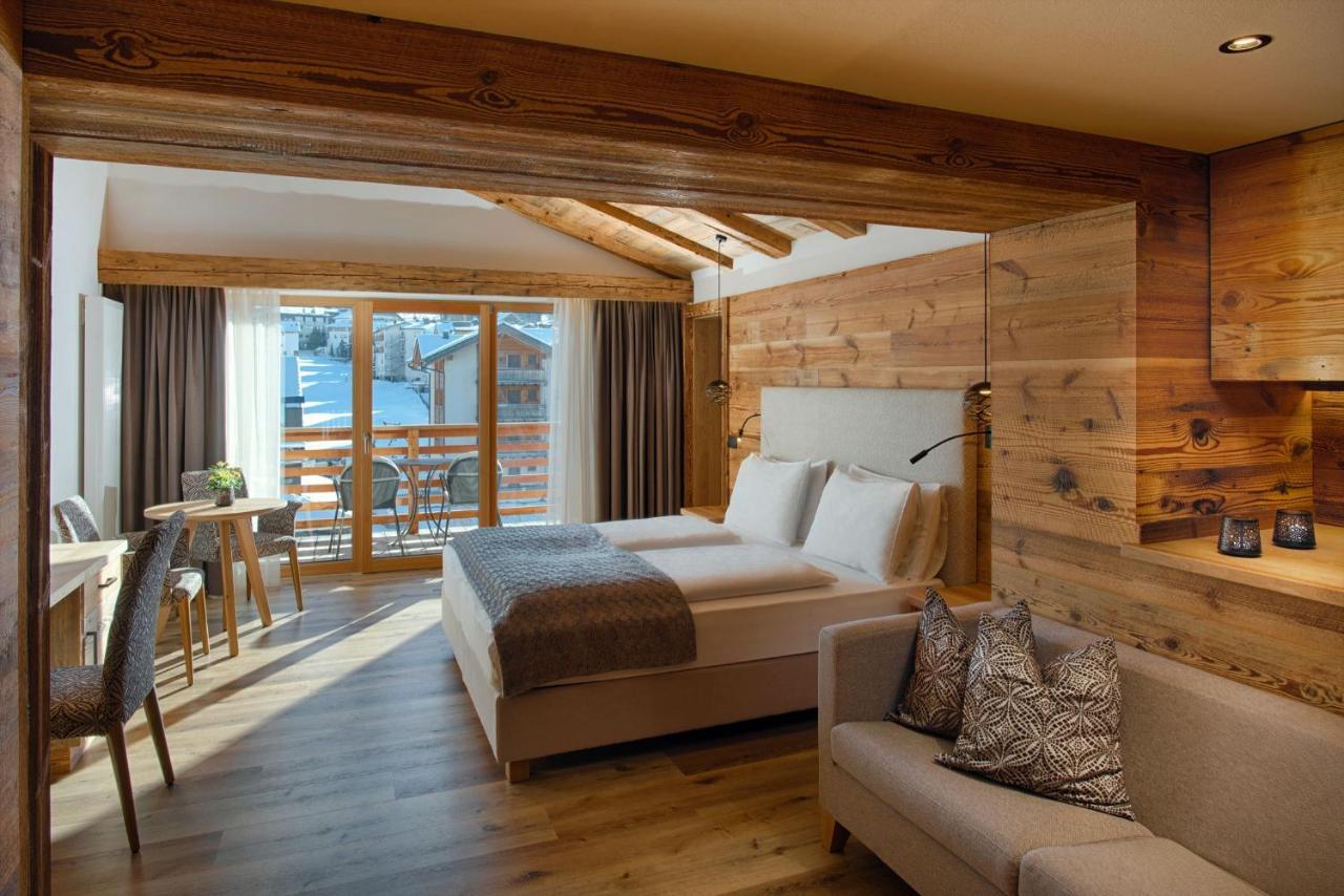 Hotel Villa Eden Corvara In Badia Extérieur photo