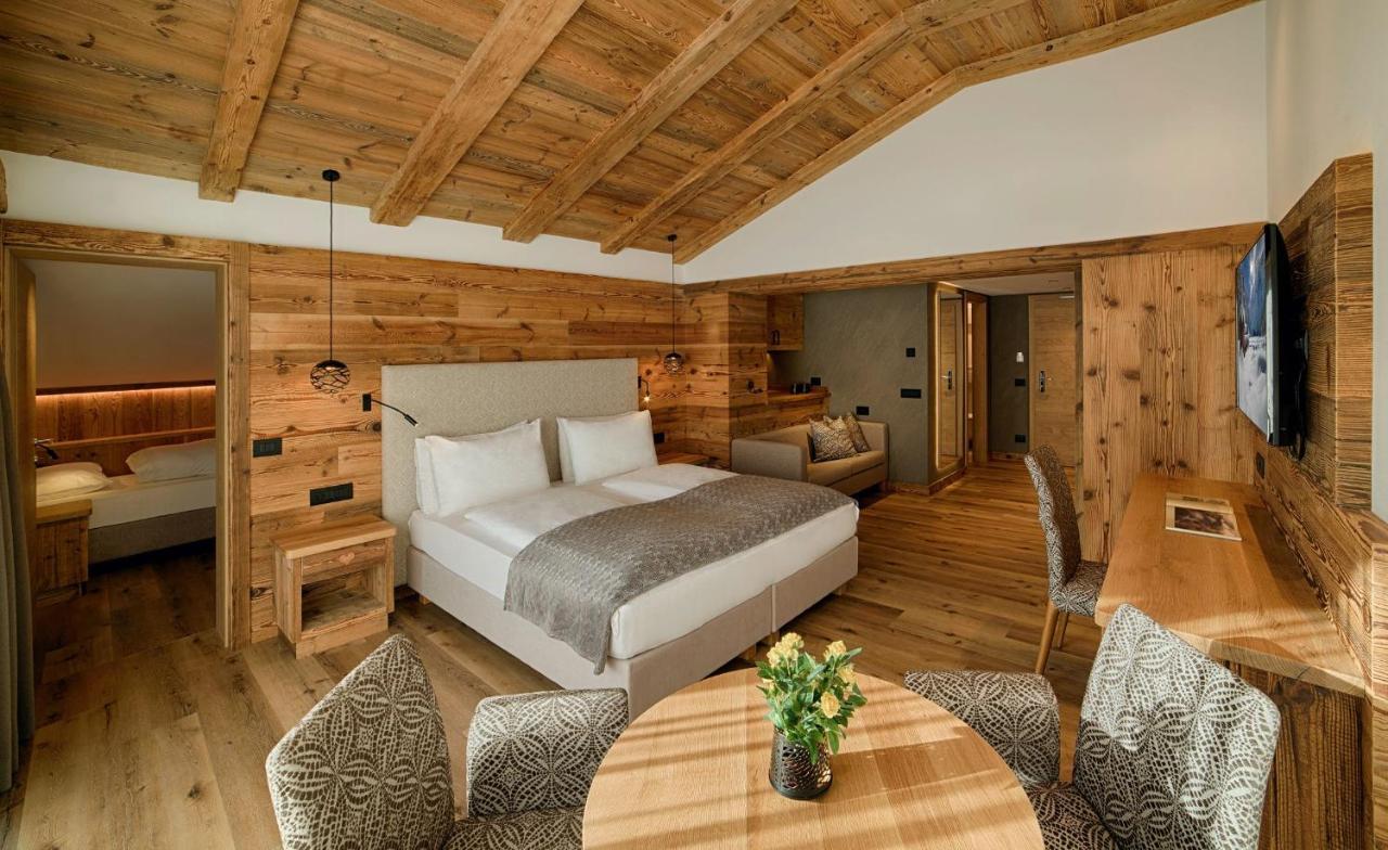 Hotel Villa Eden Corvara In Badia Extérieur photo